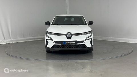 M&eacute;gane E-Tech Electric EV40 130ch Equilibre standard charge 2023 occasion 08000 Charleville-M&eacute;zi&egrave;res