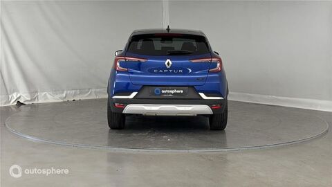 Captur 1.6 E-Tech hybride 145ch Iconic 2023 occasion 59320 Sequedin
