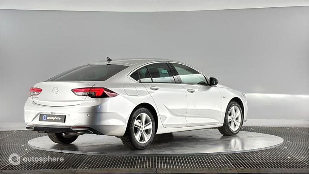 Insignia 2.0 D 174ch Business BVA8 2022 occasion 63000 Clermont-Ferrand