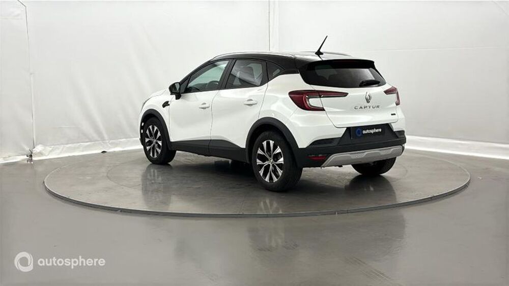 Captur 1.6 E-Tech hybride 145ch Evolution 2023 occasion 02000 Laon