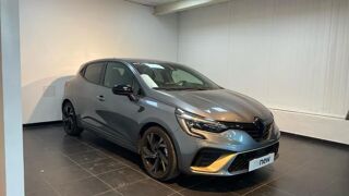 Clio 1.6 E-Tech hybride 145ch Engineered 2022 occasion 13300 SALON DE PROVENCE