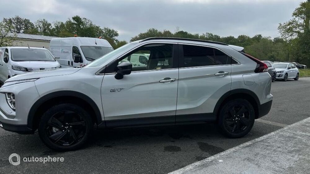 Eclipse Cross 2.4 MIVEC PHEV 188ch Business 4WD 2024 occasion 64000 PAU