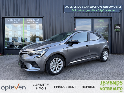Renault Clio 1.6 E-TECH 145CH FULL HYBRID EVOLUTION 2023 occasion Clermont-l'H&eacute;rault 34800