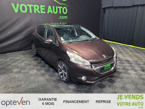 Peugeot 208 1.6 e-HDi115 FAP Féline 5p