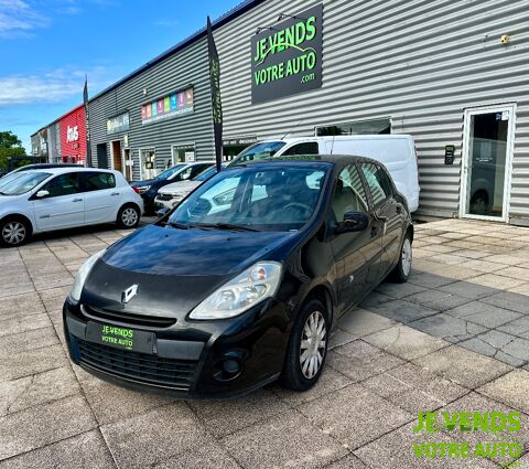 Renault clio 1.2 16v 75ch Express Clim 5p Attelage