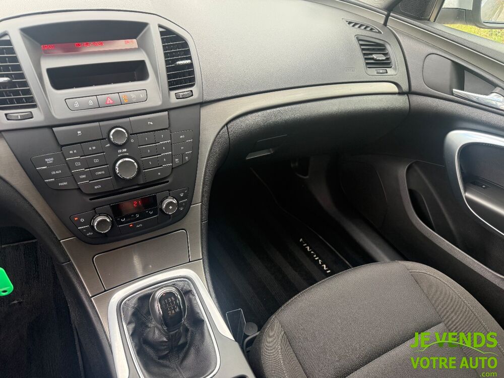 Insignia 1.6 Cosmo Pack 5p 2012 occasion 34800 Clermont-l'H&eacute;rault