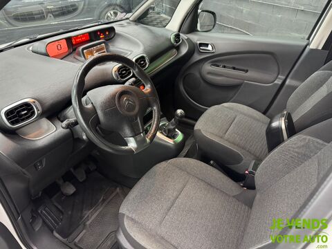 C3 Picasso PureTech 110 Exclusive - Moteur neuf - Suivi complet - Sort 2016 occasion 77240 Vert-Saint-Denis