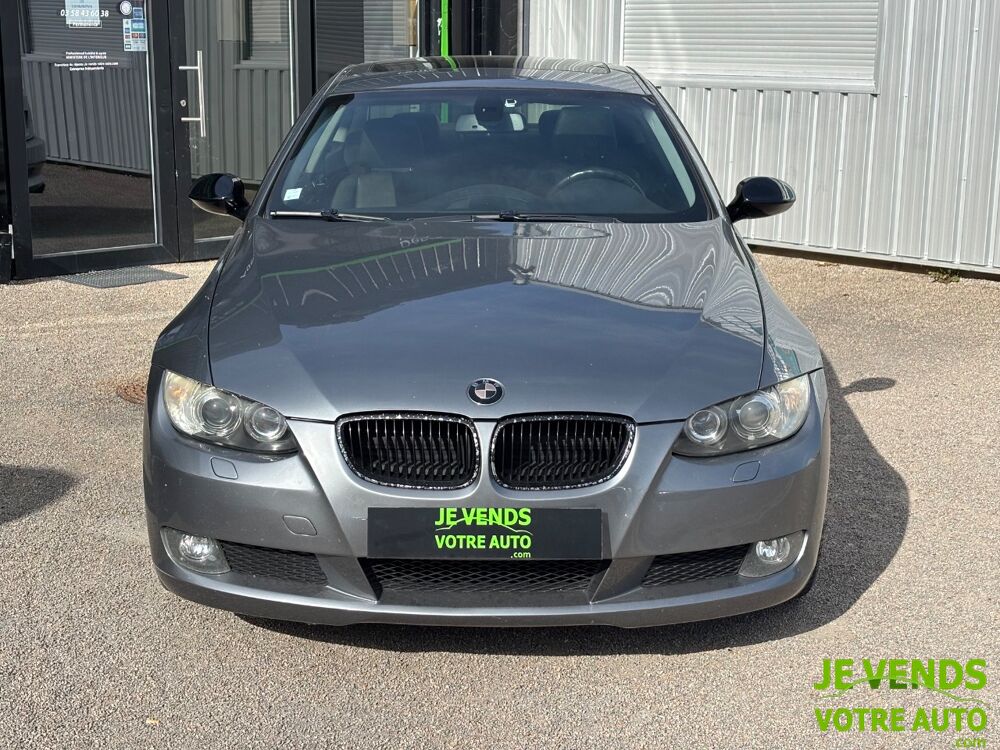S&eacute;rie 3 325i 218ch 2009 occasion 89380 Appoigny