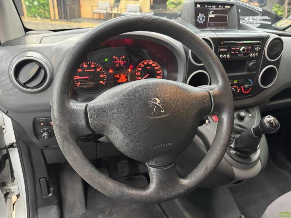 Partner 120 L1 1.6 HDi FAP 75 Pack CD Clim Nav - Distribution ok - 2 2015 occasion 77240 Vert-Saint-Denis
