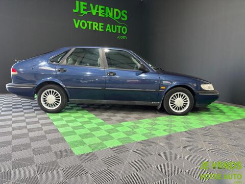 900 NG SE 2.5 V6 1996 occasion 26200 Mont&eacute;limar