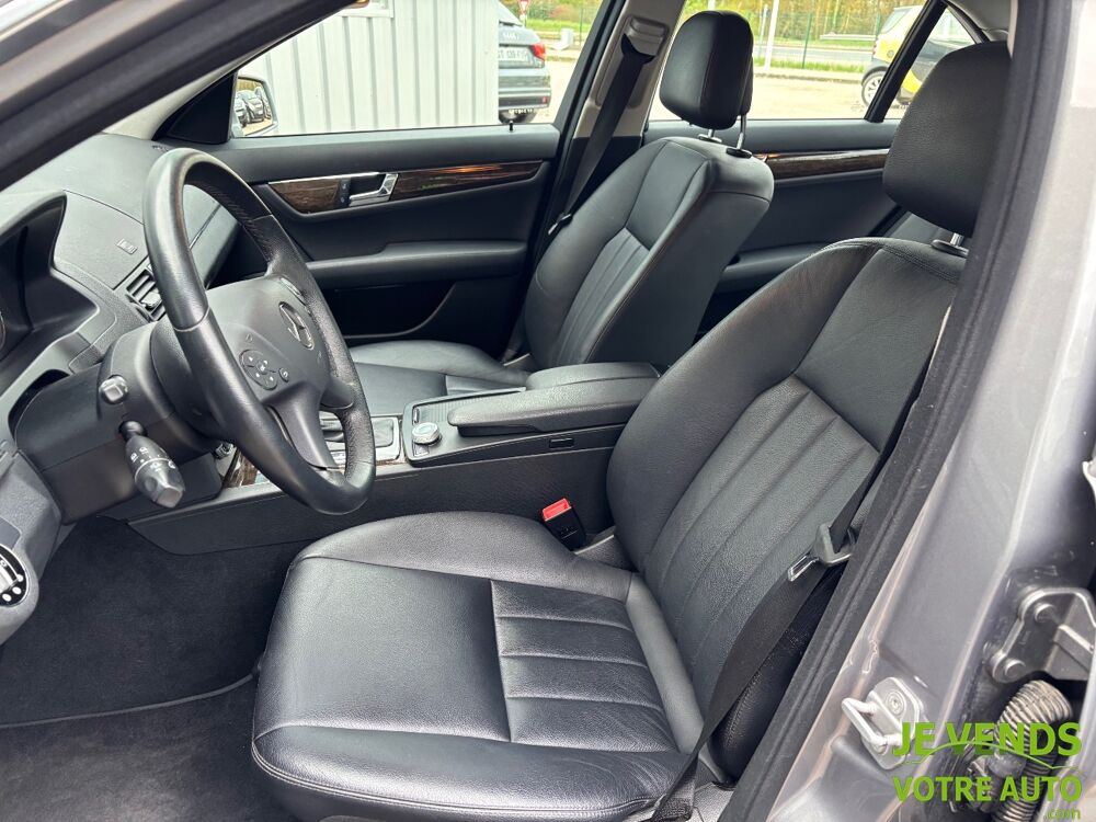 Classe C 350 V6 Elegance 4 Matic 7GTro 2009 occasion 89380 Appoigny