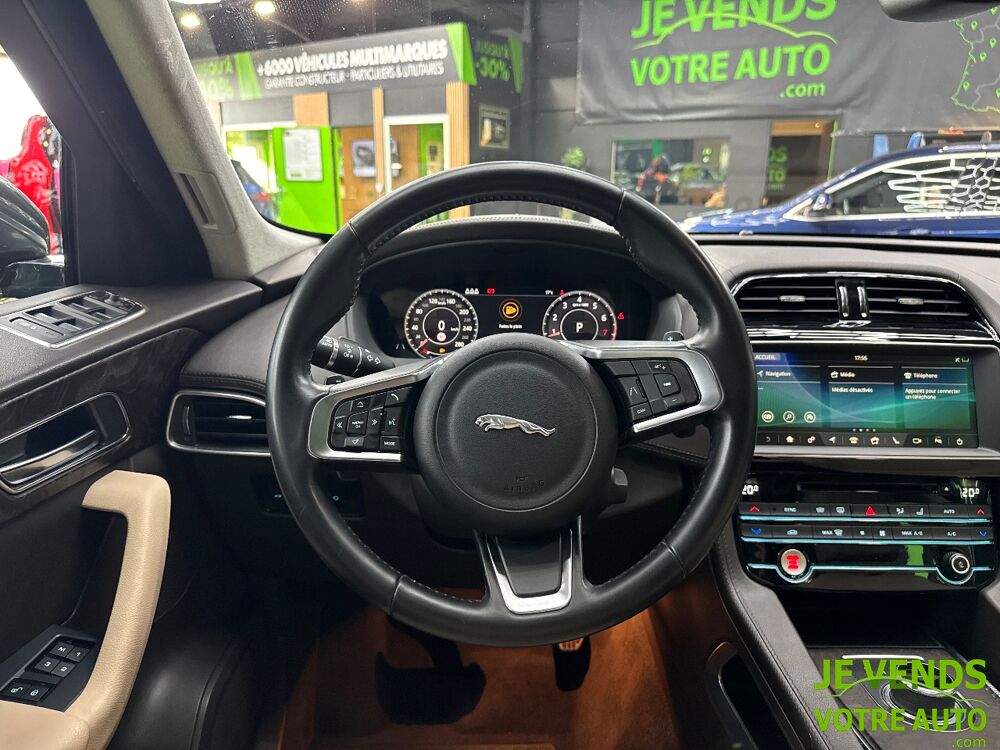 F-PACE 2.0T 250ch Prestige AWD BVA8 2019 occasion 77240 Vert-Saint-Denis