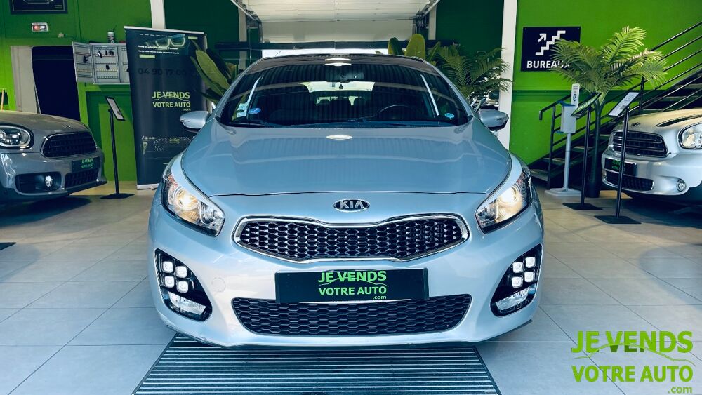 Ceed 1.0 T-GDi 120 GT-Line TOIT OUVRANT 2017 occasion 13360 Roquevaire