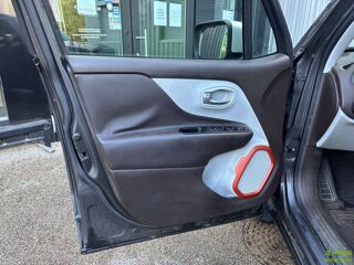 Renegade 2.0 MultiJet S&amp;S 140ch Limited Advanced Technologies 4x4 2016 occasion 89380 Appoigny