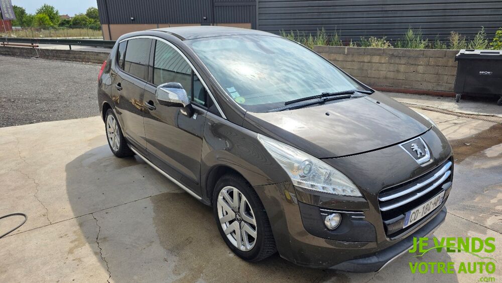 3008 2.0 HDi 16V FAP 200 Hybrid4 BMP6 S&S 163 cv 2012 occasion 77540 Rozay-en-Brie