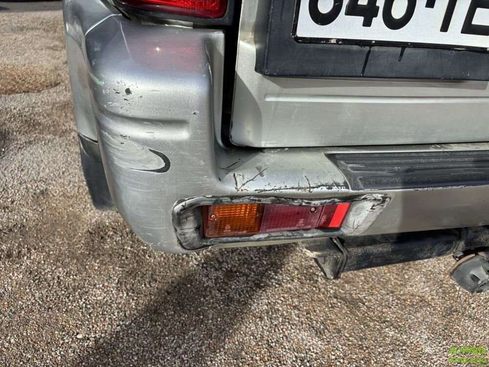 Land Cruiser 165 D-4D Pack Cuir 5p 2003 occasion 89380 Appoigny