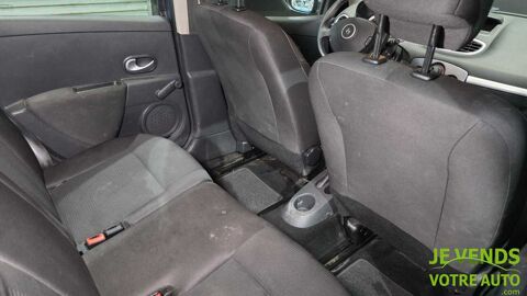 Clio 1.5 dCi 90ch Expression Clim eco&sup2; 5p 2012 occasion 77540 Rozay-en-Brie