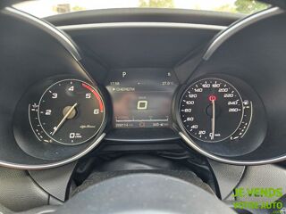 Giulia 2.2 JTD 180ch Lusso AT8 2017 occasion 34560 Poussan