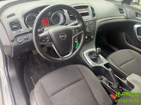 Insignia 1.6 Cosmo Pack 5p 2012 occasion 34800 Clermont-l'H&eacute;rault