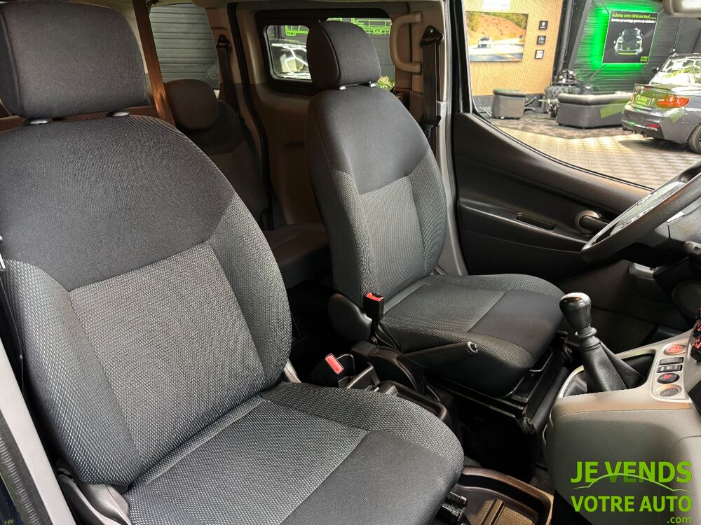 Evalia 1.5 dCi 110ch N-Connecta 7 places - Suivi NISSAN - Camera 2018 occasion 77240 Vert-Saint-Denis