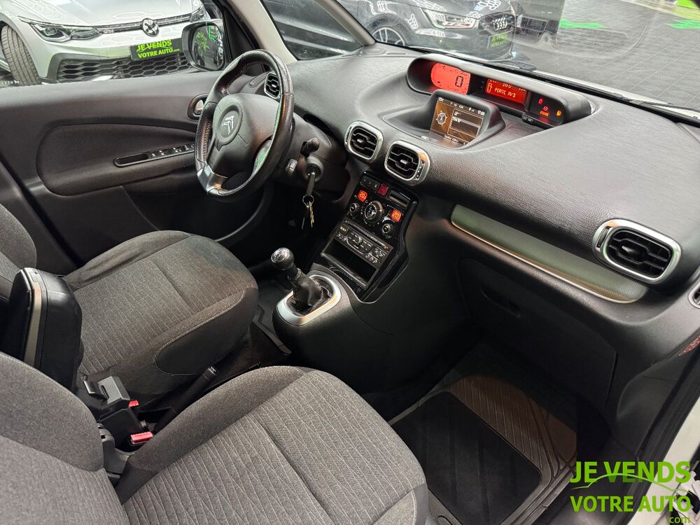 C3 Picasso PureTech 110 Exclusive - Moteur neuf - Suivi complet - Sort 2016 occasion 77240 Vert-Saint-Denis