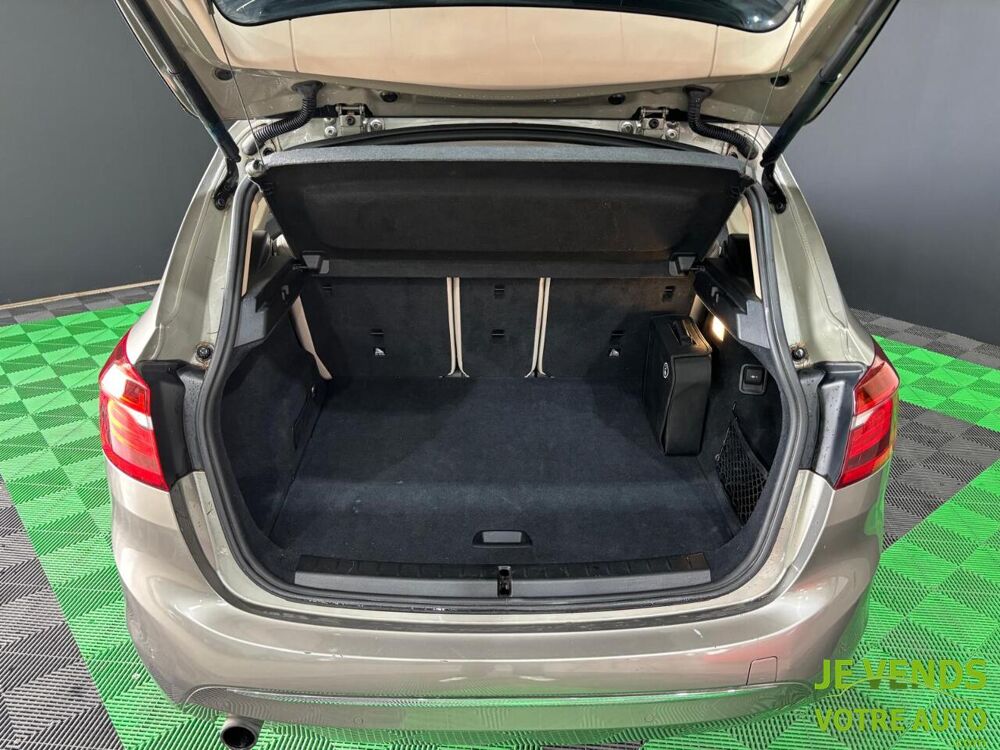 Serie 2 ActiveTourer 225xeA 224ch Luxury 2016 occasion 26200 Mont&eacute;limar