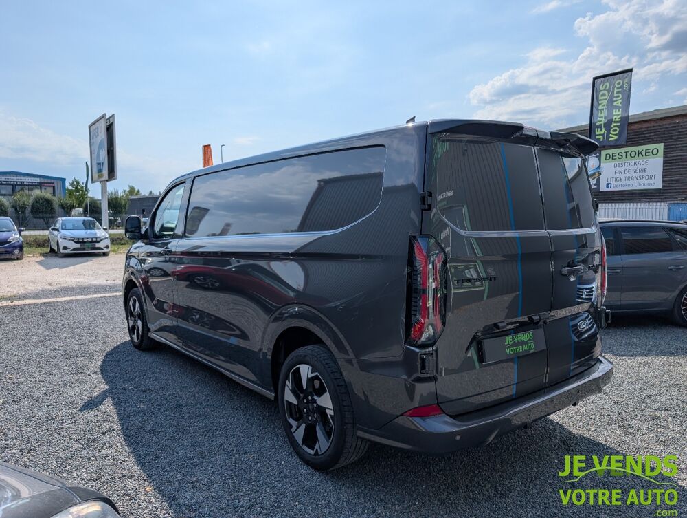 Transit Fg 320 L2H1 2.0 EcoBlue 170ch Sport BVA8 (TVA r&eacute;cup.) 2025 occasion 33500 Libourne
