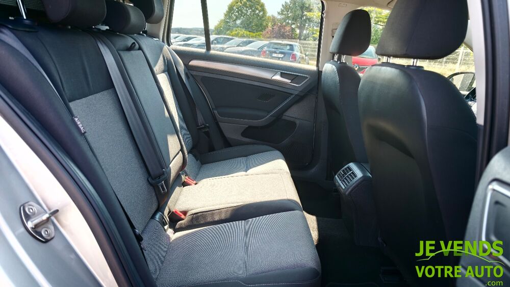Golf 1.6 TDI SW Distri OK Trendline 105 ch 2015 occasion 21200 Chorey-les-Beaune