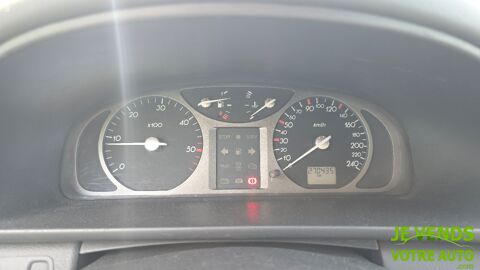 Laguna 1.9 dCi 120ch Expression 2003 occasion 77540 Rozay-en-Brie