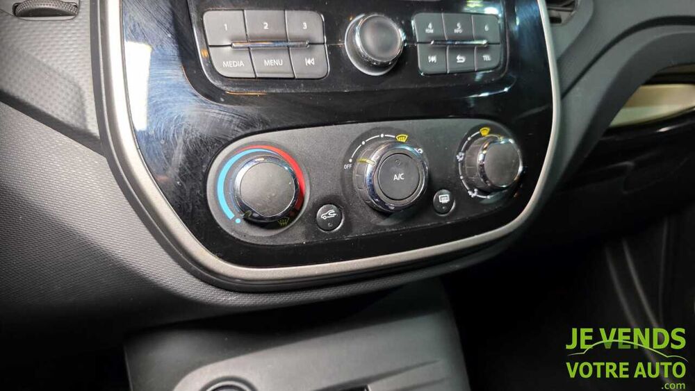 Captur 1.5 dCi 90ch Zen EDC eco&sup2; 2015 occasion 77540 Rozay-en-Brie