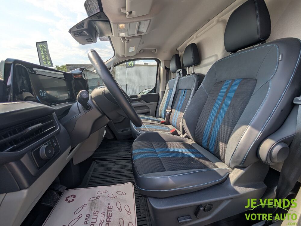 Transit Fg 320 L2H1 2.0 EcoBlue 170ch Sport BVA8 (TVA r&eacute;cup.) 2025 occasion 33500 Libourne