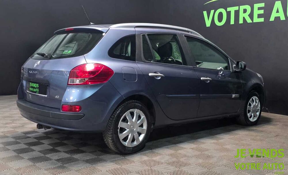 Clio 1.5 dCi 90ch Expression Clim eco&sup2; 5p 2012 occasion 77540 Rozay-en-Brie