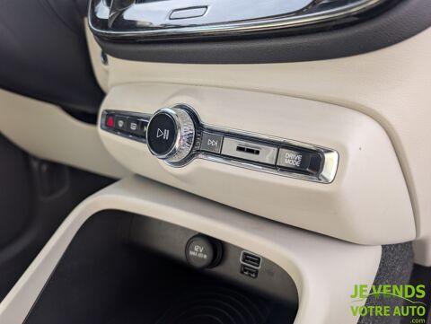 XC40 D4 AdBlue AWD 190ch Momentum Geartronic 8 2018 occasion 33500 Libourne