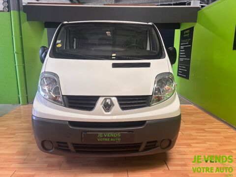 Trafic Combi Phase 2 Passenger L1H1 2.0 dCi Minibus 9 PLACES 2014 occasion 68000 Colmar