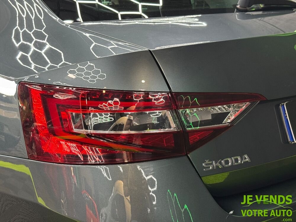 Superb 1.4 TSI ACT 150ch Style DSG - SUIVI SKODA 2018 occasion 77240 Vert-Saint-Denis
