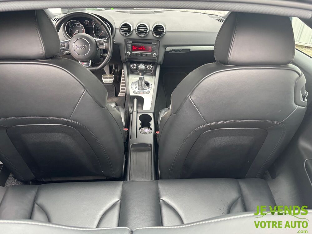 TT 2.0 TFSI 211ch S LINES tronic 6 2011 occasion 89380 Appoigny