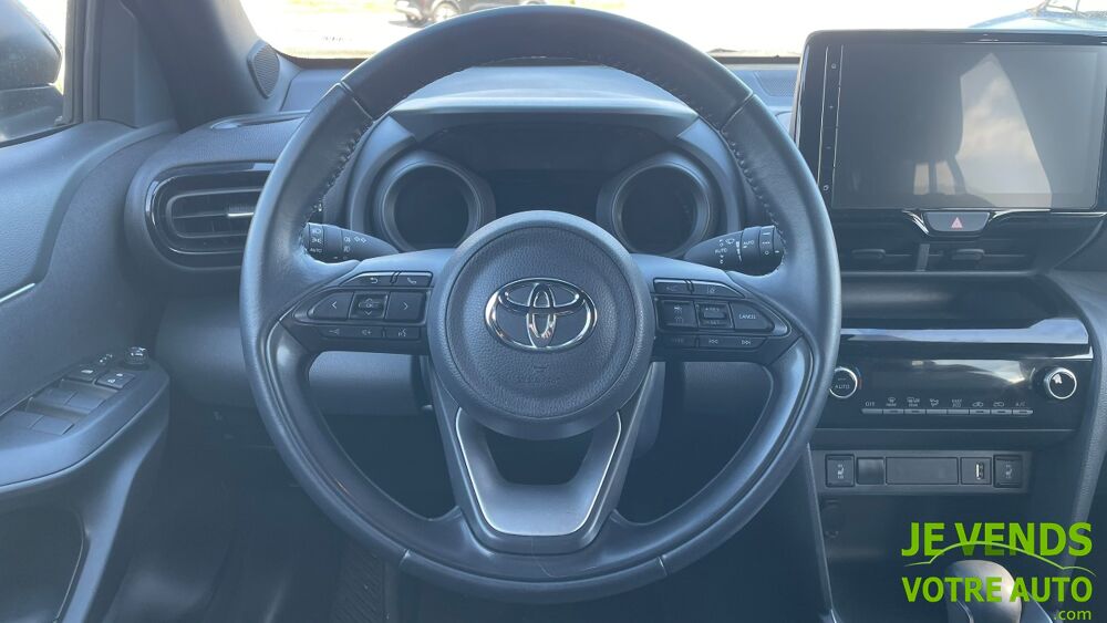 Yaris Cross 116h Design MY22 2023 occasion 21200 Chorey-les-Beaune