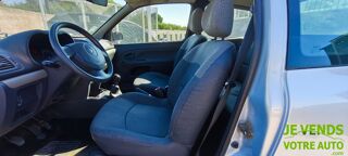 Clio 1.2 16v 75ch Pack Authentique 3p 2004 occasion 34070 Montpellier