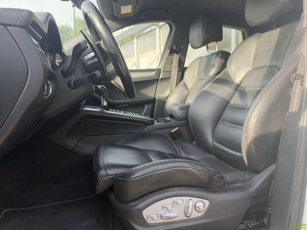 Macan 3.6 V6 400ch Turbo PDK 2016 occasion 34560 Poussan