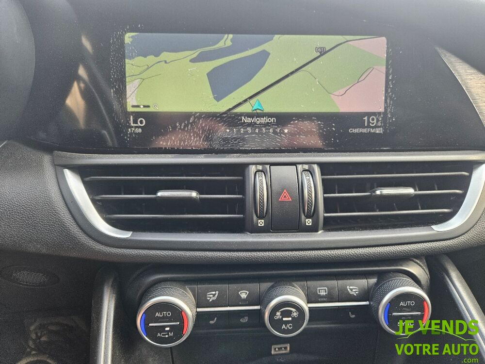 Giulia 2.2 JTD 180ch Lusso AT8 2017 occasion 34560 Poussan