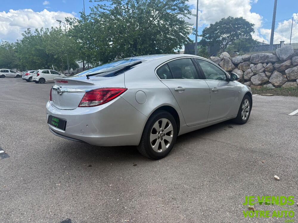 Insignia 1.6 Cosmo Pack 5p 2012 occasion 34800 Clermont-l'H&eacute;rault