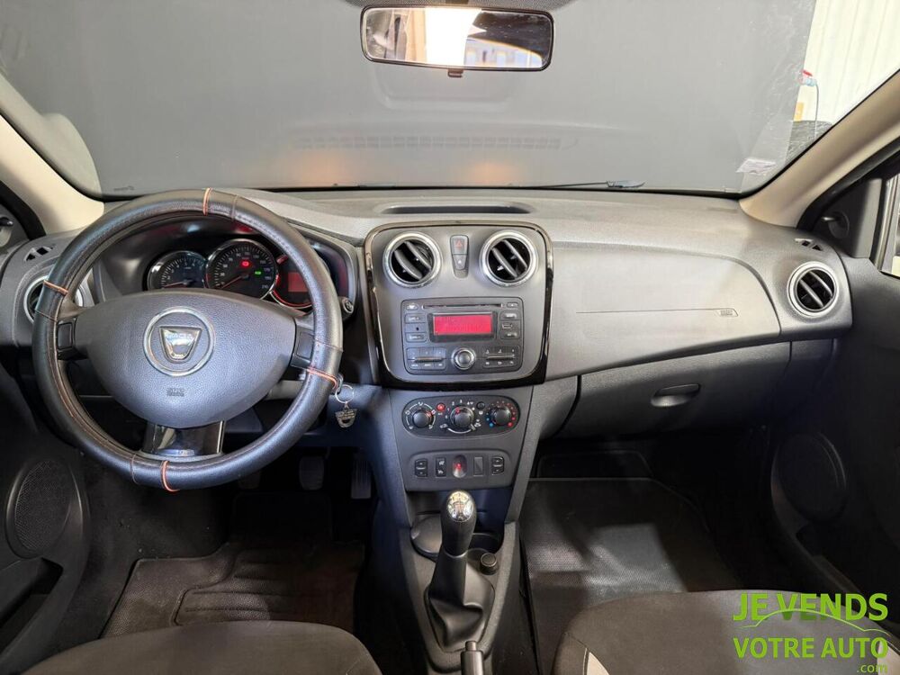 Sandero 0.9 TCe 90ch Stepway Ambiance Euro6 2016 occasion 26200 Mont&eacute;limar
