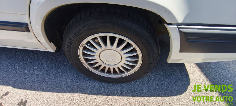 940 2.4 TD 122ch Gentleman BVA 1994 occasion 34070 Montpellier