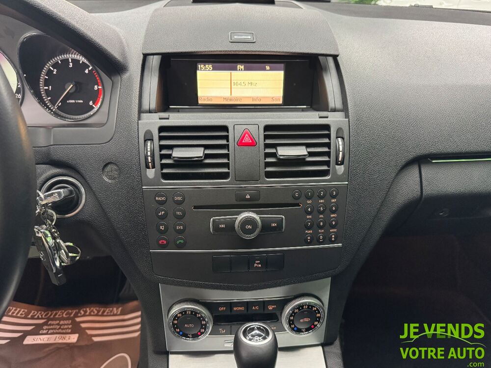 Classe C 220 CDI BlueEfficiency Avantgarde BA - Entretien MERCEDES - 2010 occasion 77240 Vert-Saint-Denis