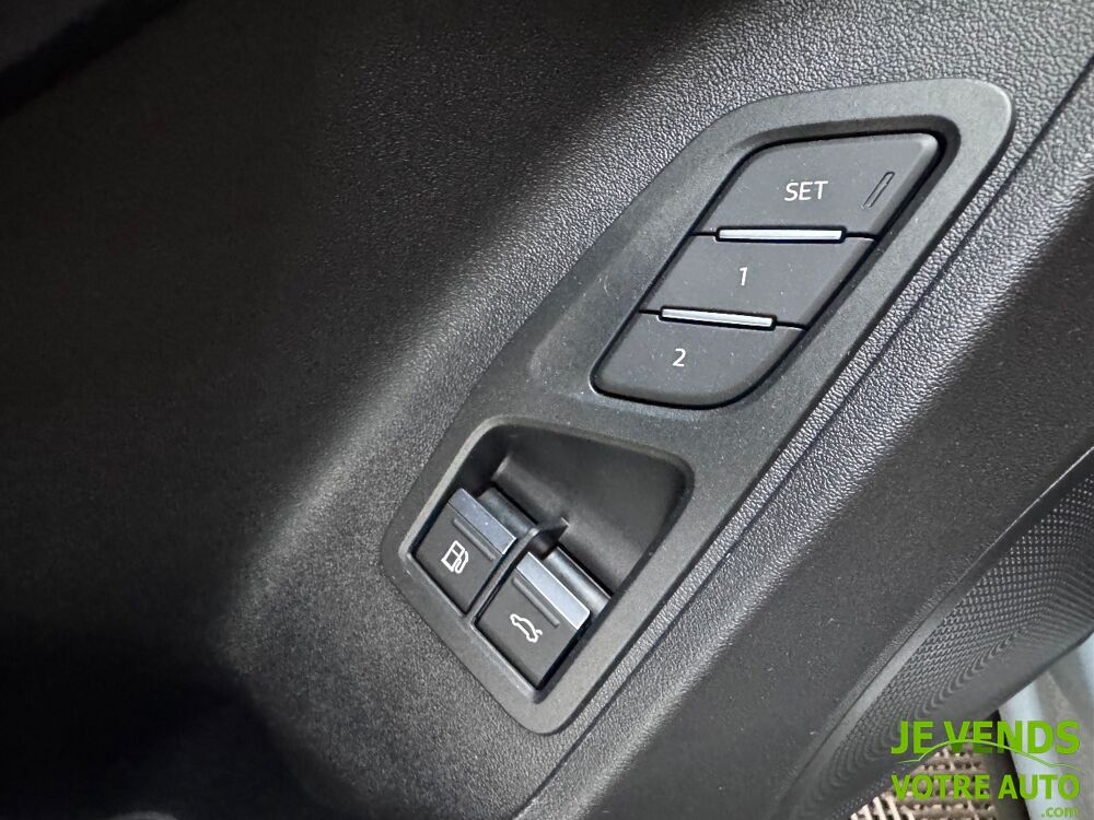 Q3 Sportback 1.5 e-hybrid 272ch S line S tronic - Fran&ccedil;ais 1&egrave;re 2026 occasion 77240 Vert-Saint-Denis