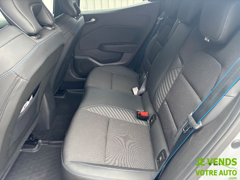 Clio 10 TCe 90ch esprit Alpine 2025 occasion 89380 Appoigny