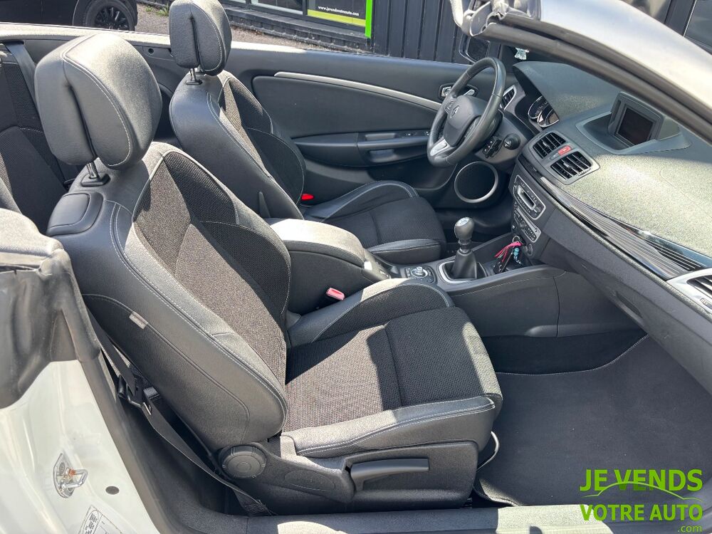 M&eacute;gane 1.9 dCi 130ch 2011 occasion 89380 Appoigny