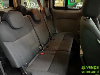 Evalia 1.5 dCi 110ch N-Connecta 7 places - Suivi NISSAN - Camera 2018 occasion 77240 Vert-Saint-Denis