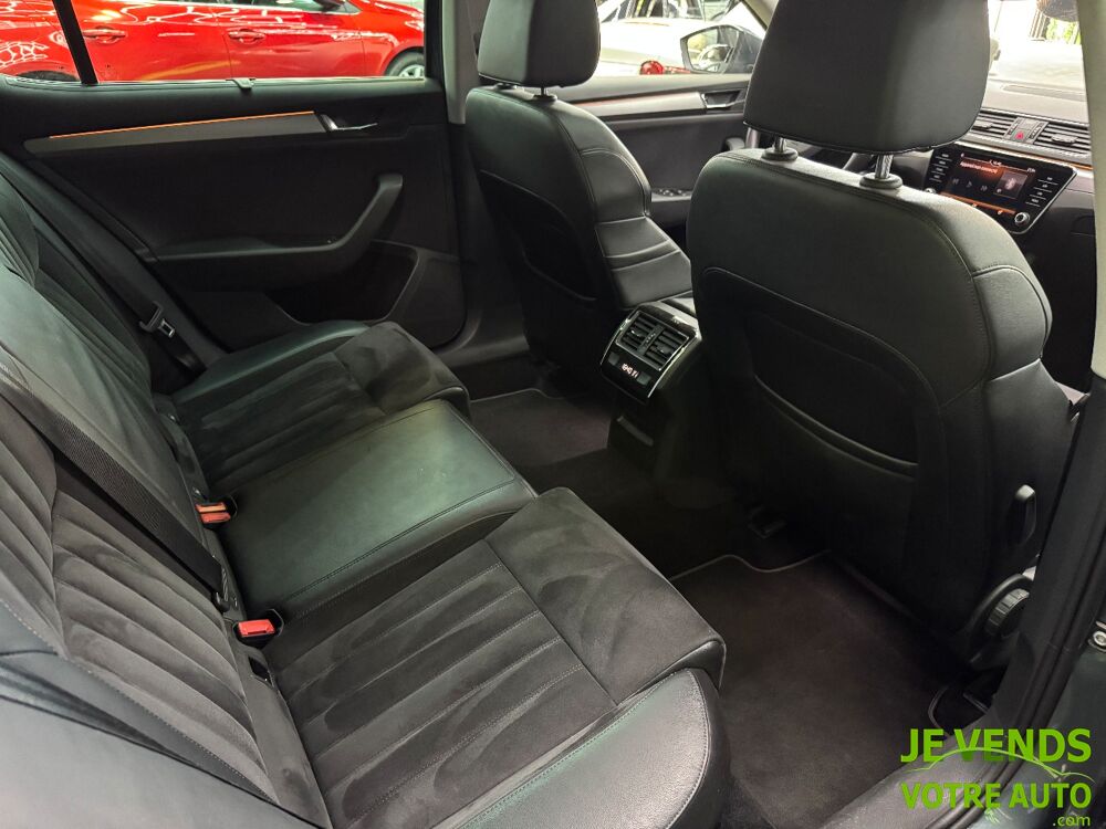 Superb 1.4 TSI ACT 150ch Style DSG - SUIVI SKODA 2018 occasion 77240 Vert-Saint-Denis