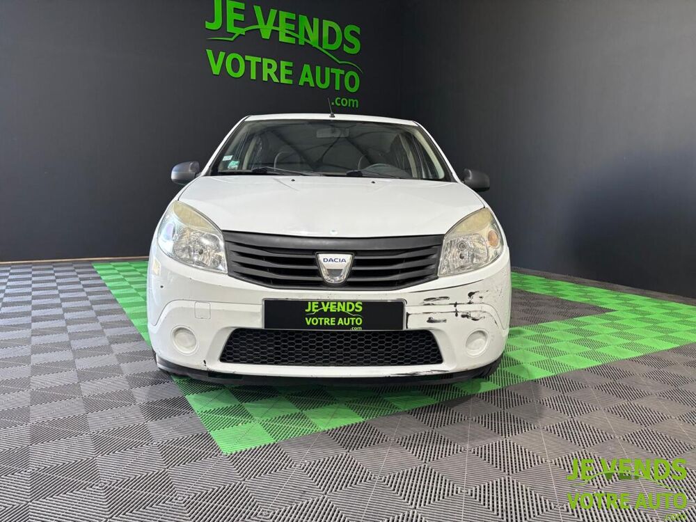 Sandero 1.4 MPI GPL 72 ch 2010 occasion 26200 Mont&eacute;limar